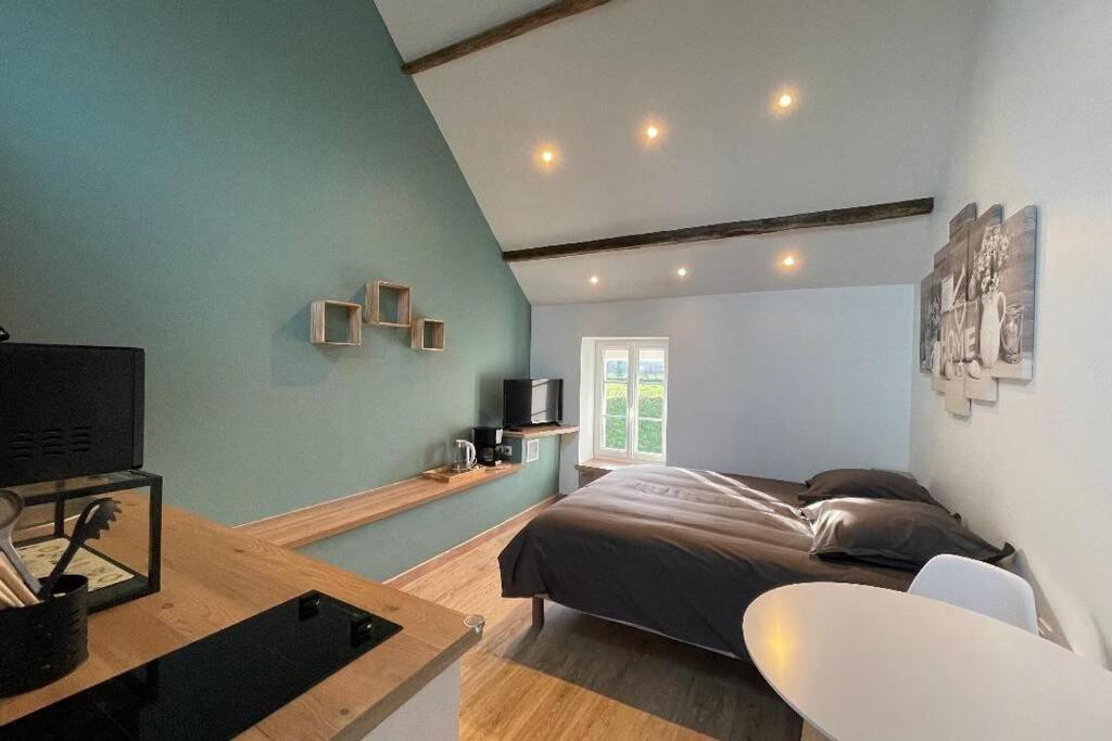 Studio indépendant 2 pers - Châtillon sur Colmont la petite gare Exterior foto